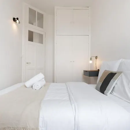 Διαμέρισμα La Madeleine-beautiful Bright Two Bedroom